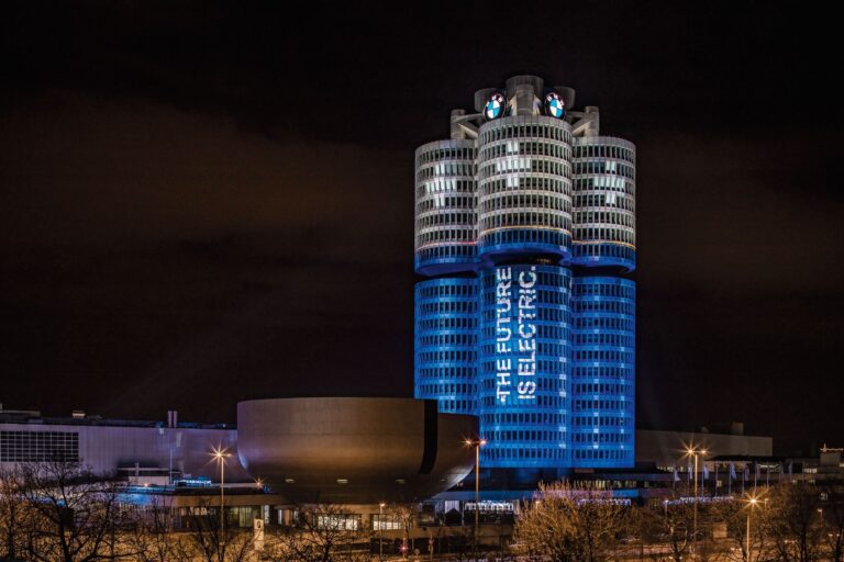 La Sede Corporativa de BMW Group en Múnich cumple 50 años  