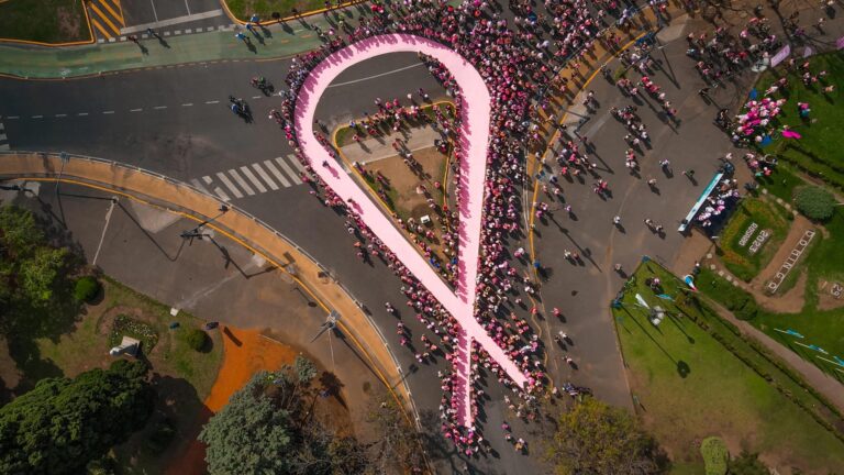 Caminata Rosa: una exitosa sexta edición para hablar de Cáncer de Mama