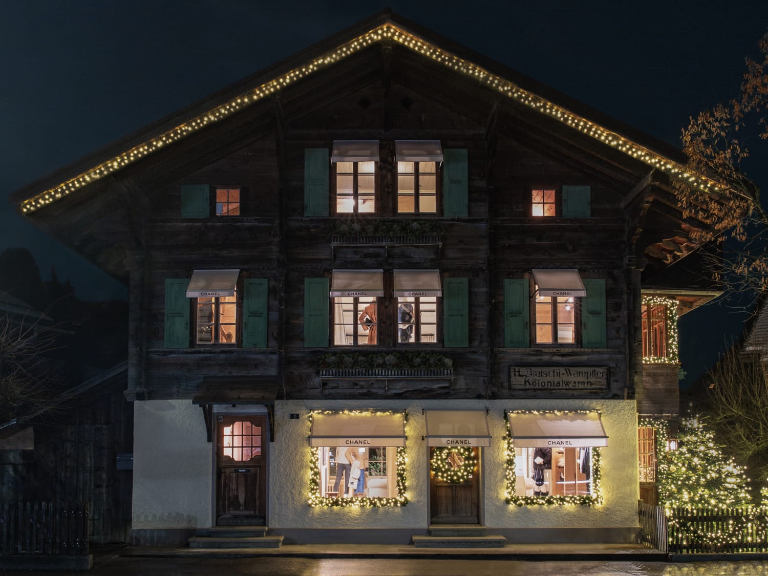 Gstaad: Chanel inauguró nueva boutique efímera