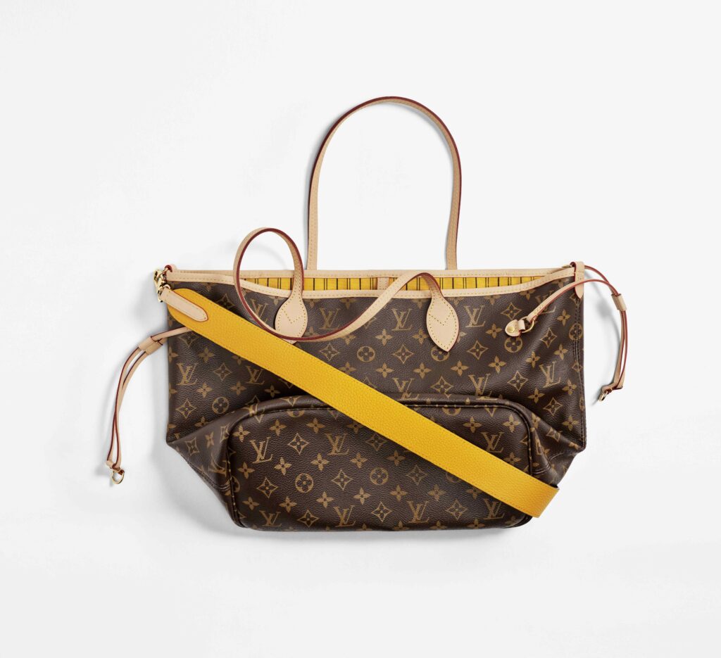 Louis Vuitton revela el Neverfull Inside Out, una versión reversible de un bolso icónico